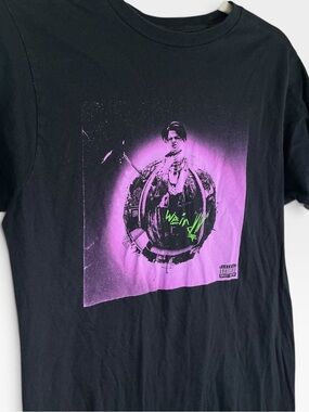YUNGBLUD Women’s Small Black Weird! Album Graphic Band T-Shirt